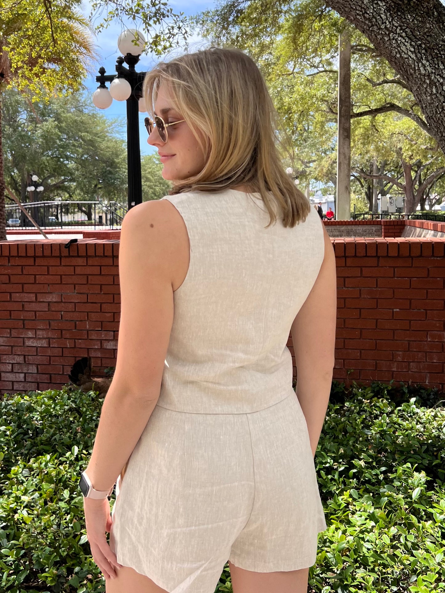 Wren Oatmeal Linen Vest