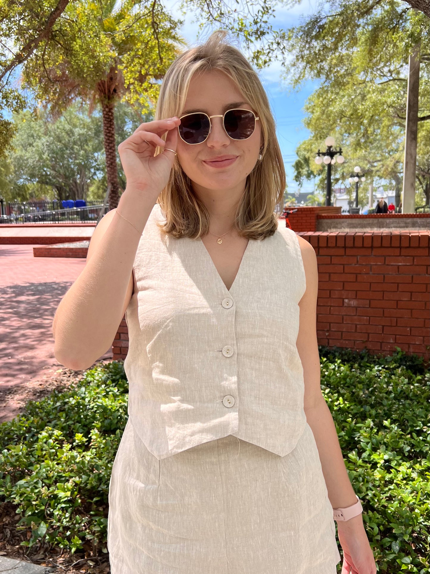 Wren Oatmeal Linen Vest