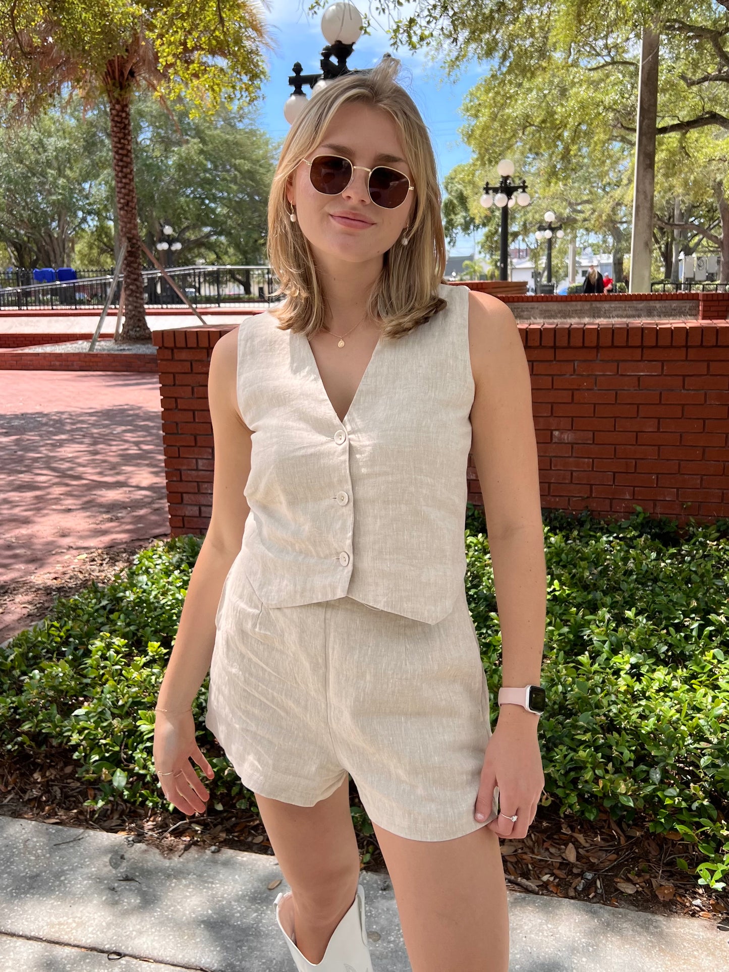 Wren Oatmeal Linen Vest