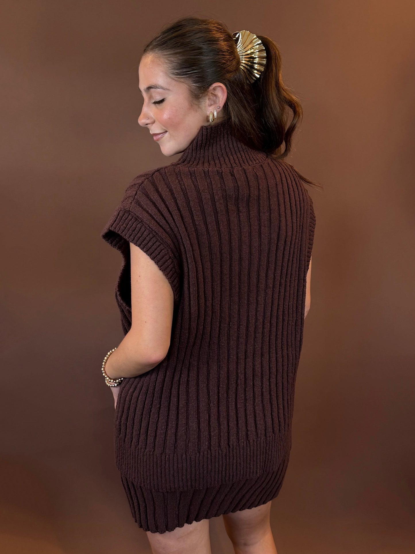 Iris Sleeveless Turtleneck Oversized Sweater & Sweater Mini Skirt in Chocolate Brown