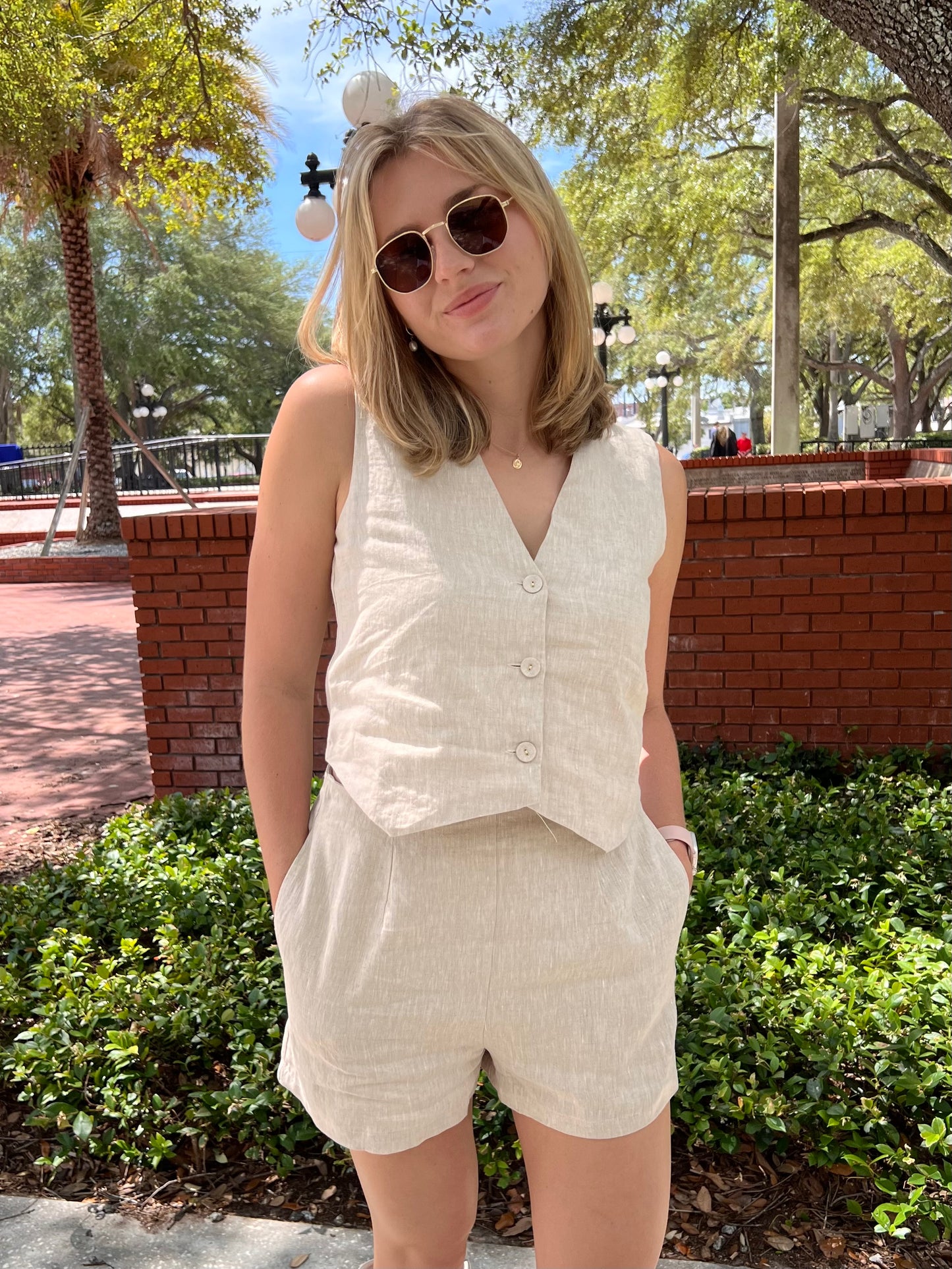 Wren Oatmeal Linen Vest