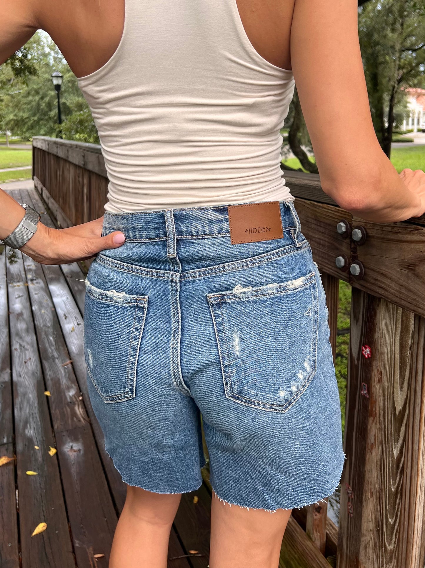 Lennox Long Dad Shorts in Denim
