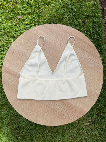 Leo Brami in Cream
