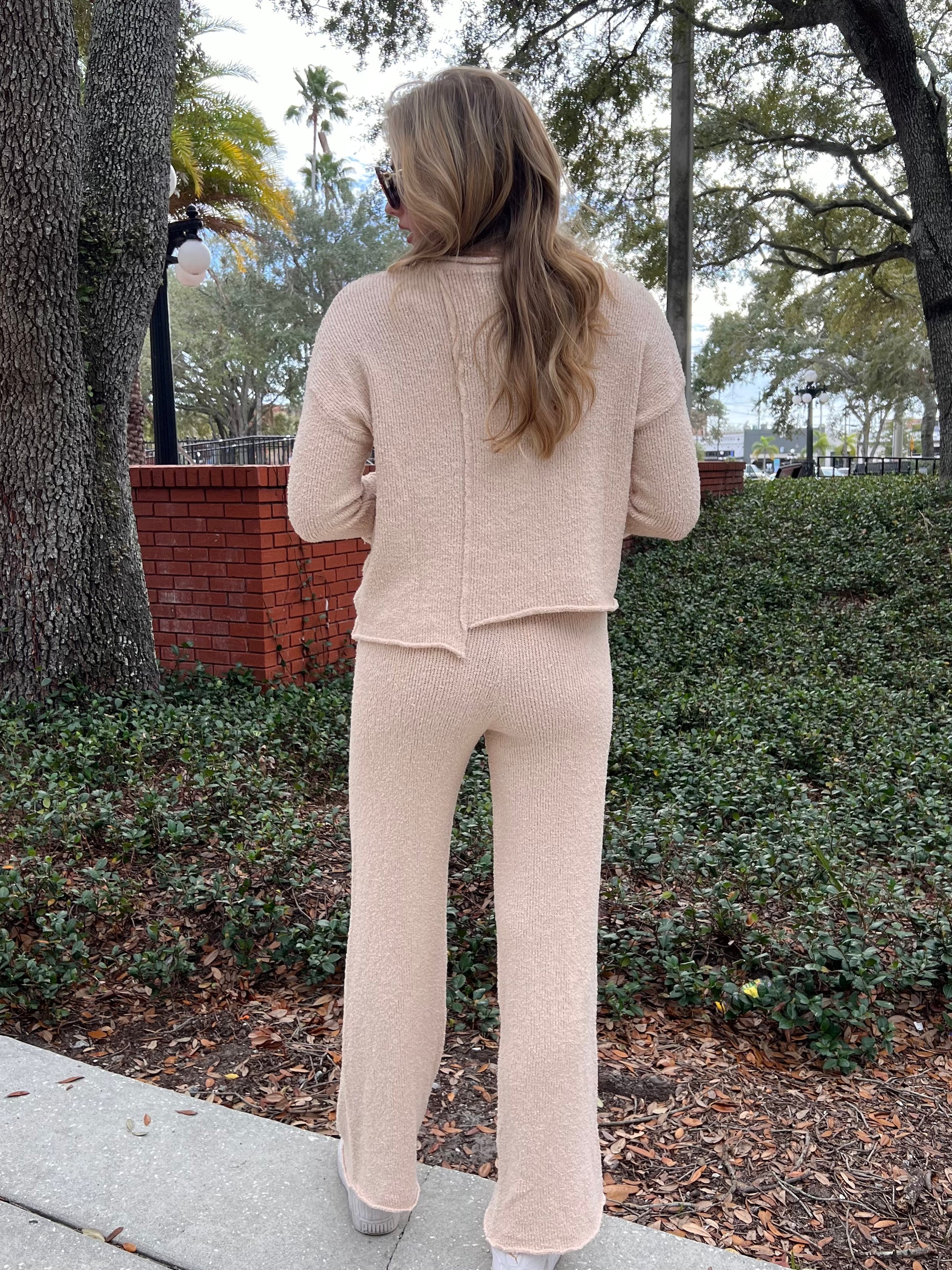 HELENA SWEATER PANTS IN CREAM