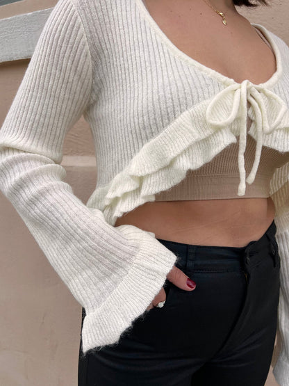 TALIA KNIT FRONT TIE RUFFLE CROPPED TOP IN WHITE