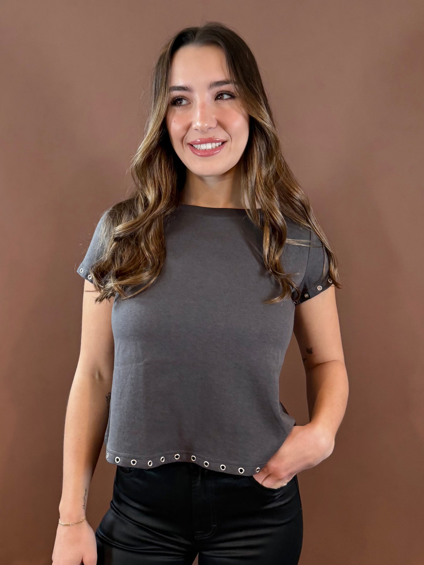 Oliver Eyelet Rivet T-Shirt in Charcoal