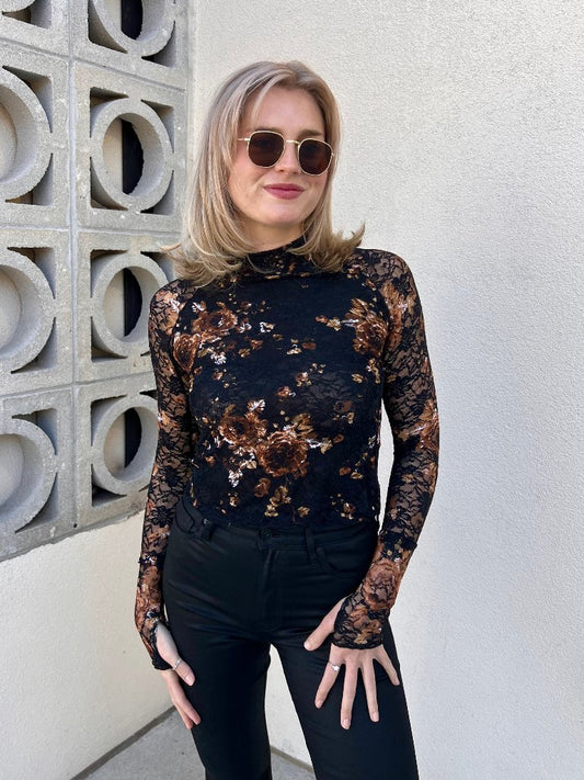 MEADOW LACE TOP IN BLACK