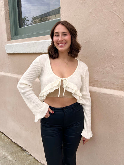 TALIA KNIT FRONT TIE RUFFLE CROPPED TOP IN WHITE