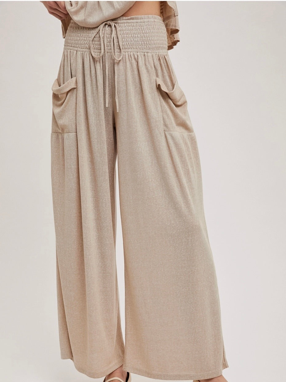 Willa Wide Leg Elastic Pants in Beige