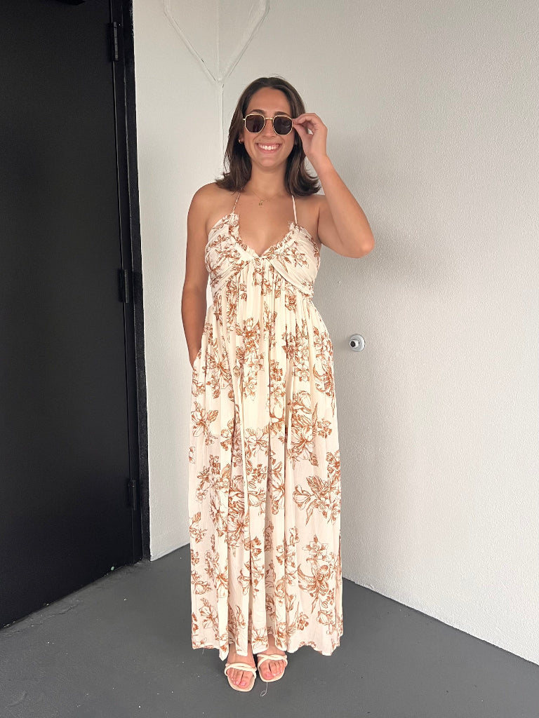 SAVANNAH MAXI DRESS IN TAUPE