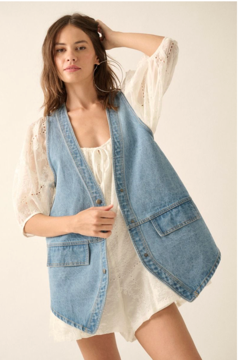 Wyatt Relaxed Fit Vest in Denim