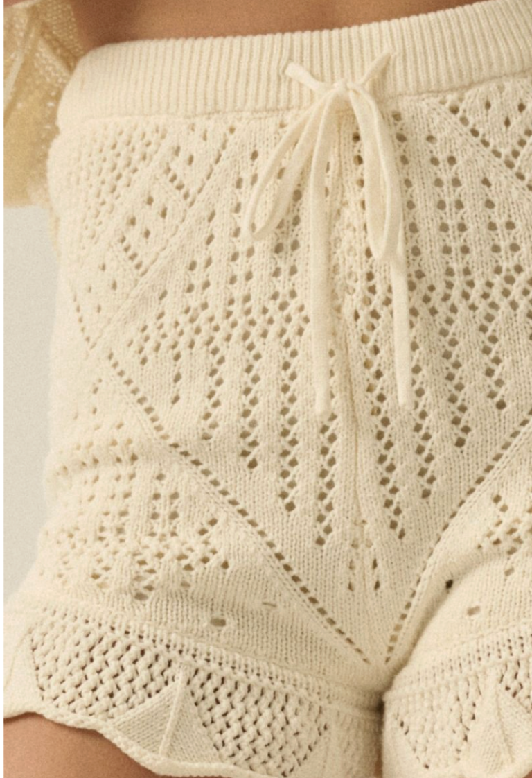 Meadow Crochet Knit Ruffle Shorts in Cream